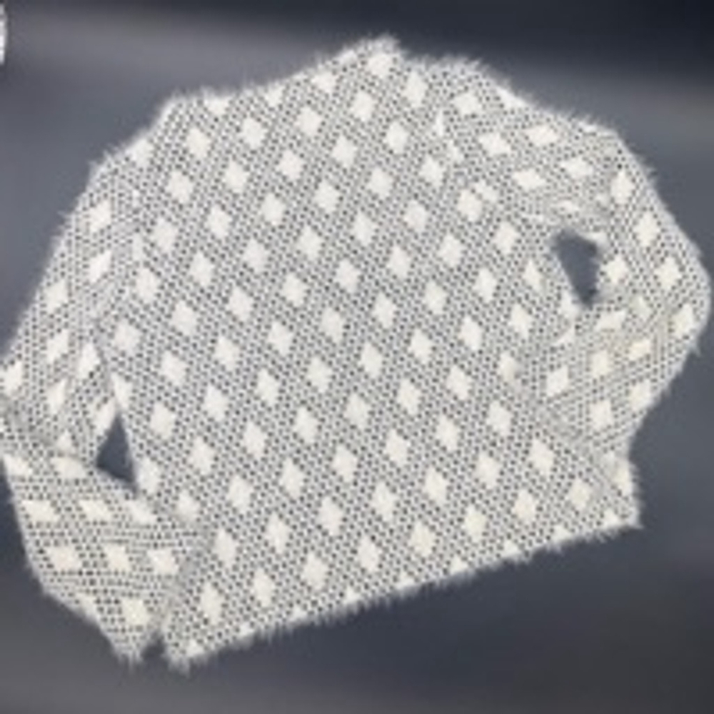 Women's Soft Sweater White and Black (see measurements)